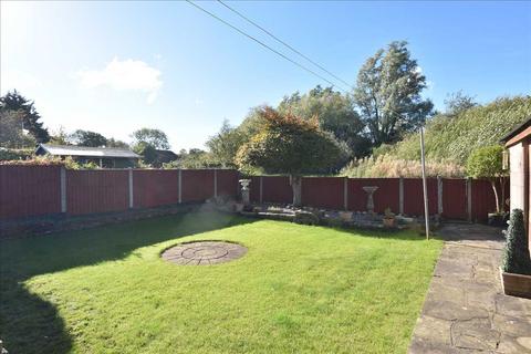 2 bedroom bungalow to rent, Skipool Avenue, Poulton Le Fylde