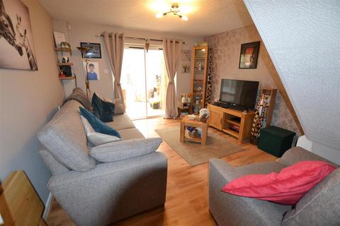 2 bedroom terraced house for sale, Godiva Road, Leominster