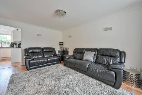 3 bedroom detached house for sale, Cater Gardens, Guildford, GU3