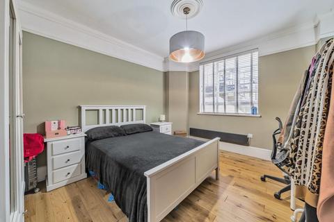 1 bedroom flat for sale, Hatherley Grove, Bayswater