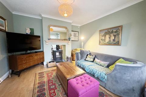 15 Liskey Hill, Perranporth, TR6 0ET