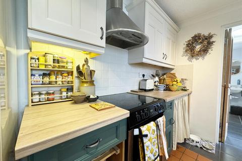 15 Liskey Hill, Perranporth, TR6 0ET