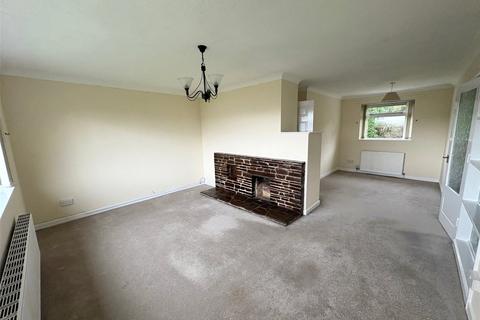 3 bedroom bungalow to rent, Tiddy Close, Cornwall PL12