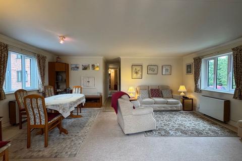 2 bedroom flat for sale, Town Mills, West Mills, Newbury RG14