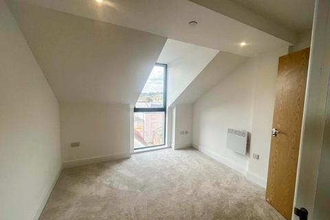 2 bedroom apartment to rent, De Havilland Building, Leigh Street, High Wycombe, Buckinghamshire, HP11