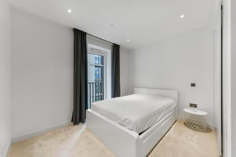 2 bedroom flat to rent, Belvedere Row, White City Living, London, W12