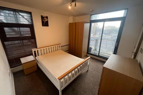 2 bedroom apartment to rent, City Gate Blantyre Street, Manchester