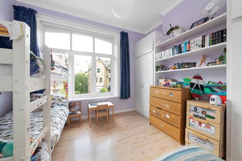 61c Crystal Palace Park Road, London, SE26 6UT
