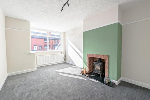 3 bedroom mews for sale, Selbourne Street, Leigh