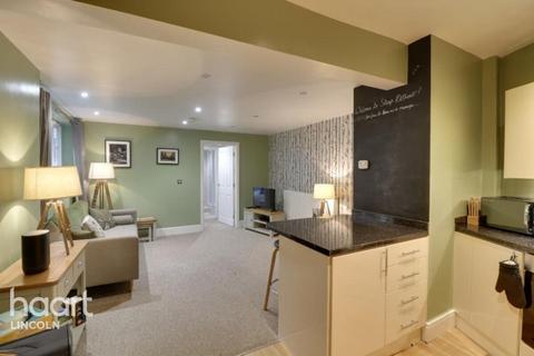 1 bedroom flat to rent, Steep Hill, Lincoln