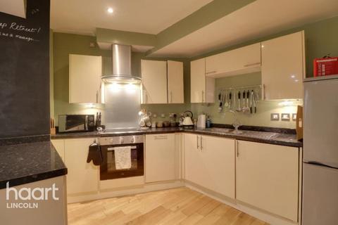 1 bedroom flat to rent, Steep Hill, Lincoln