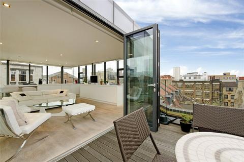 2 bedroom penthouse to rent, Turner Street, E1