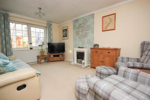 2 bedroom semi-detached bungalow for sale, Coniston Close, Wellingborough NN8