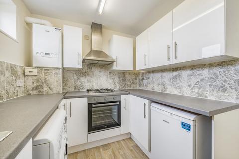 2 bedroom apartment for sale, Crockhamwell Road, Woodley, Reading