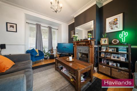 4 bedroom house for sale, Bagshot Road, Bush Hill Park, Enfield