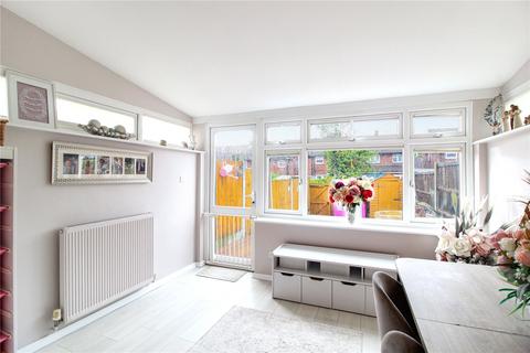 2 bedroom terraced house for sale, Oak Walk, Leigh-on-Sea, Essex, SS9