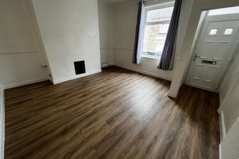 3 bedroom end of terrace house to rent, Temperance Terrace, Ushaw Moor, Durham