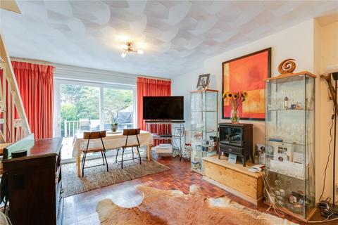 3 Lake View Close, Cardiff, CF23 6DU