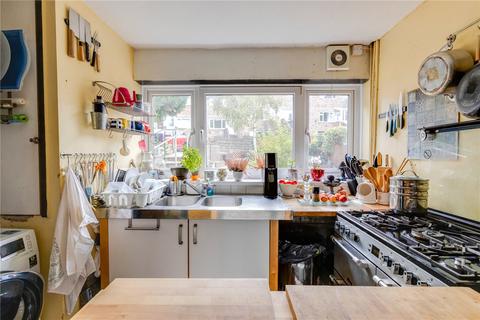 3 Lake View Close, Cardiff, CF23 6DU