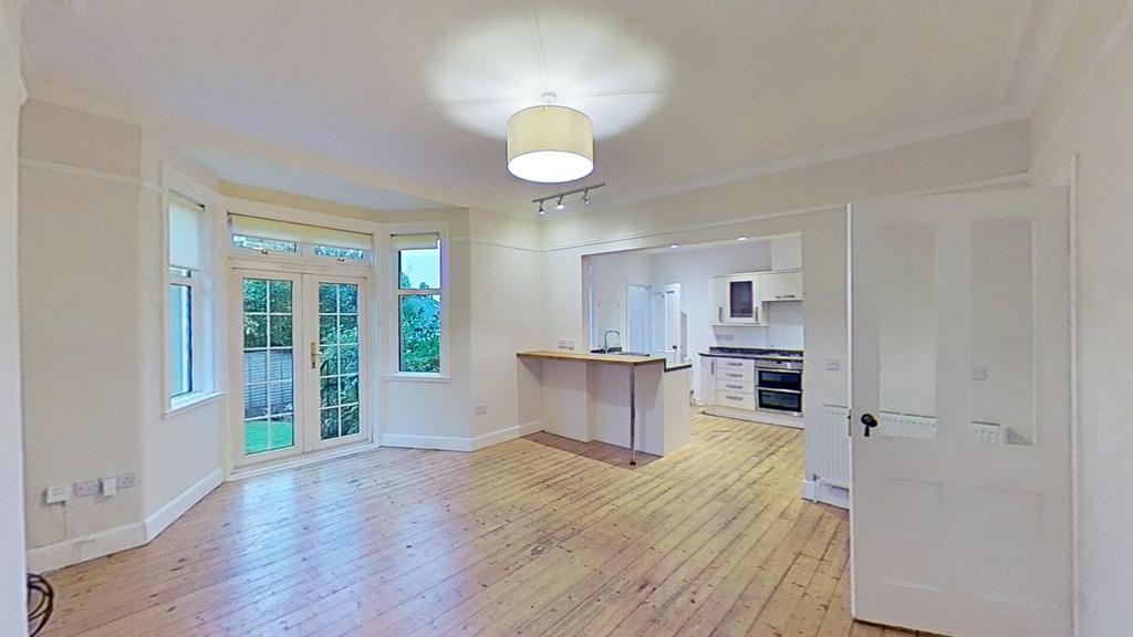 Orchard Road South, Edinburgh... 4 bed detached house to rent £3,390