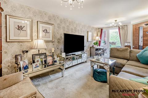 2 bedroom apartment for sale, Station Parade, Virginia Water