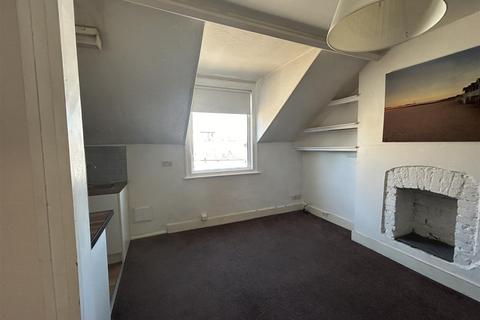 Studio for sale, High Street, Herne Bay