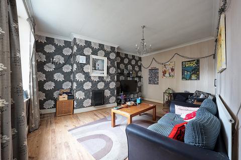 4 bedroom end of terrace house for sale, Cemetery Road, Burnley BB12