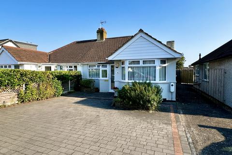 2 bedroom semi-detached bungalow for sale, King Harolds Way, Bexleyheath, Kent, DA7