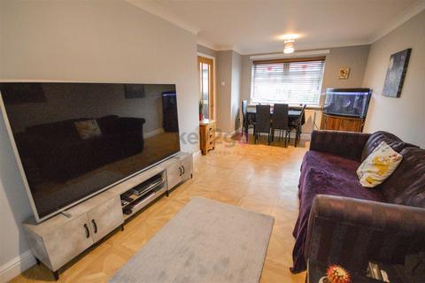 81 Arnold Avenue, Sheffield, S12 3JA