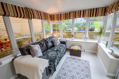 81 Arnold Avenue, Sheffield, S12 3JA
