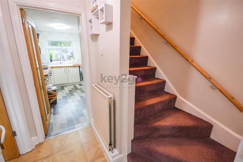 81 Arnold Avenue, Sheffield, S12 3JA