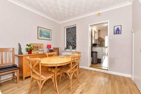 2 bedroom end of terrace house for sale, Woodford Avenue, Ramsgate, Kent