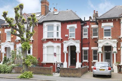 1 bedroom flat for sale, Stapleton Hall Road, Stroud Green, London N4