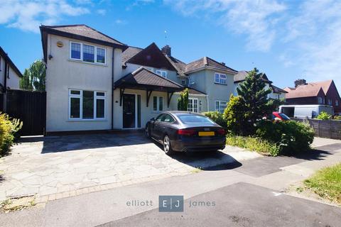 4 bedroom semi-detached house for sale, High Road, Chigwell IG7