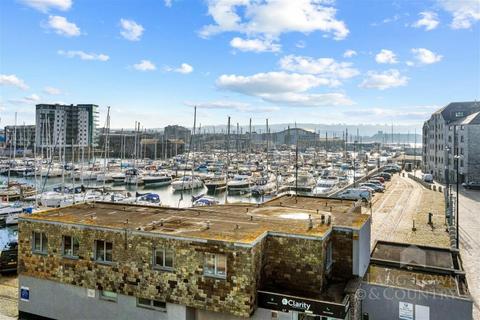 undefined, Discovery Wharf, Plymouth PL4