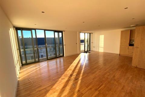 undefined, Evolution Cove, Stonehouse PL1