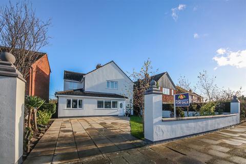 4 bedroom detached house for sale, Osborne Road, Southport PR8