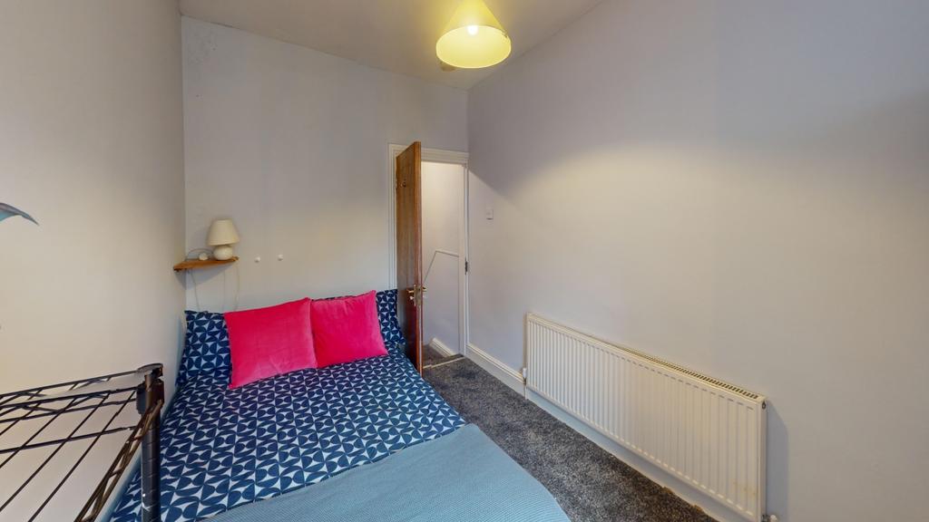 11-Grimsby-Terrace-Bedroom 6