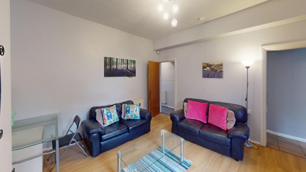 11-Grimsby-Terrace-Living-Room