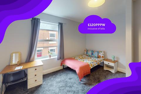 4 bedroom terraced house to rent, 11 Grimsby Terrace