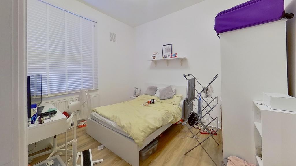 Bedroom (12)