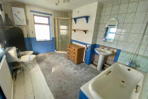 3 bedroom terraced house for sale, Denmark Road, Lowestoft, Suffolk, NR32