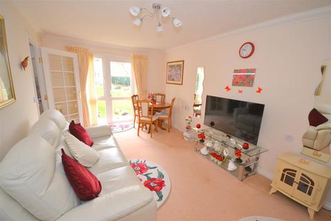 1 bedroom retirement property for sale, Tyrell Lodge, Springfield Road, Chelmsford