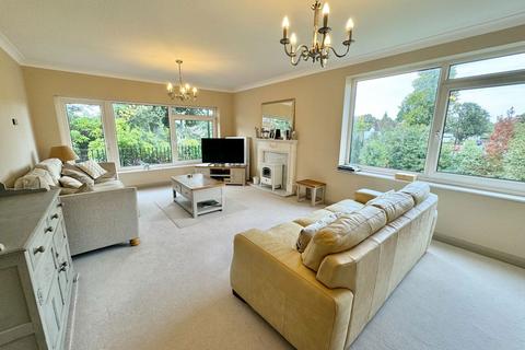 2 bedroom flat for sale, Coppice Close, Dove House Lane, Solihull