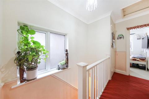 2 bedroom maisonette for sale, Priory Close', Wembley