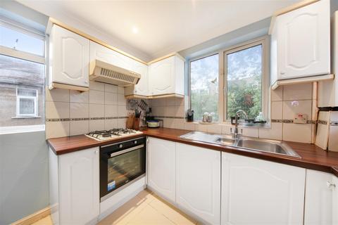 2 bedroom maisonette for sale, Priory Close', Wembley