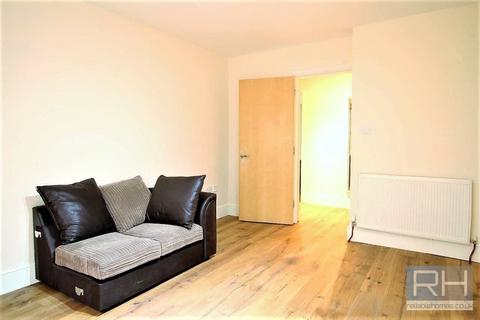 2 bedroom apartment to rent, High Street, Crouch End, London, N8