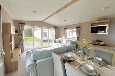 2 bedroom static caravan for sale, Oaklands Holiday Park