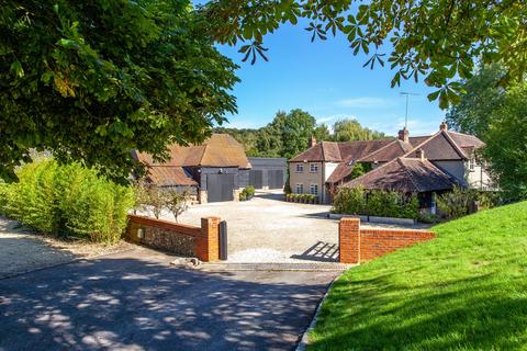 7 bedroom detached house for sale, Park Lane, Stokenchurch, Buckinghamshire, HP14