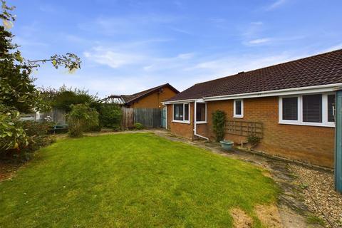 2 bedroom detached bungalow for sale, Walkington Way, Sandilands LN12